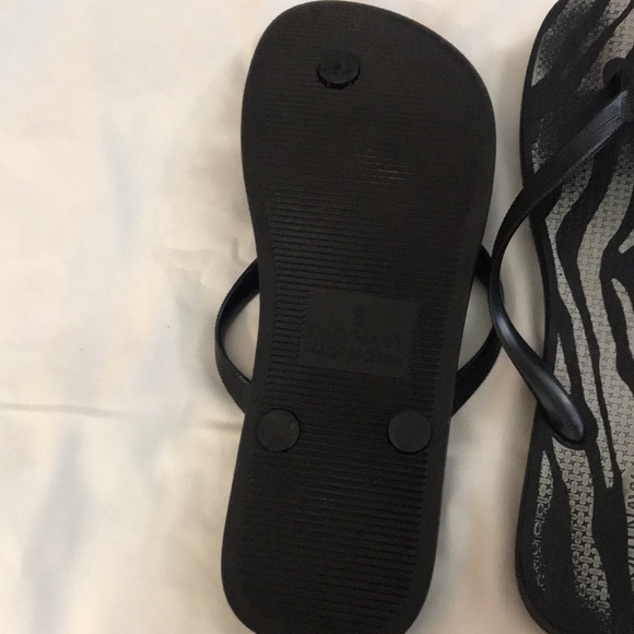 ⚡️FINAL PRICE⚡️ Old Navy Sandals - Picture 9 of 16